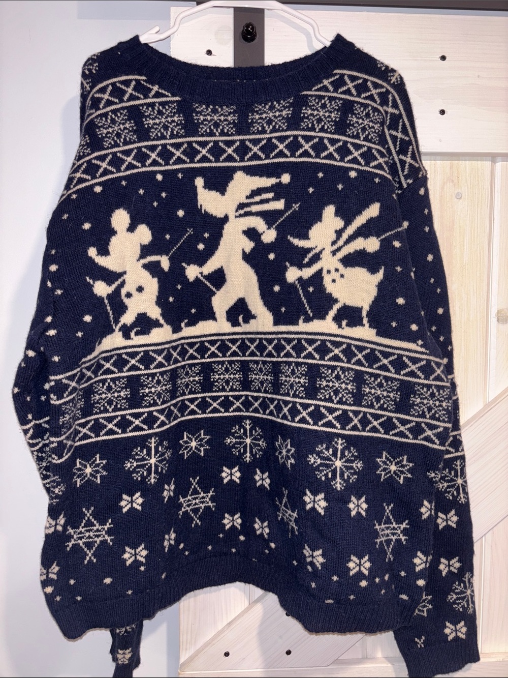 Vintage Disney Store Men's Crewneck Holiday Knit Sweater